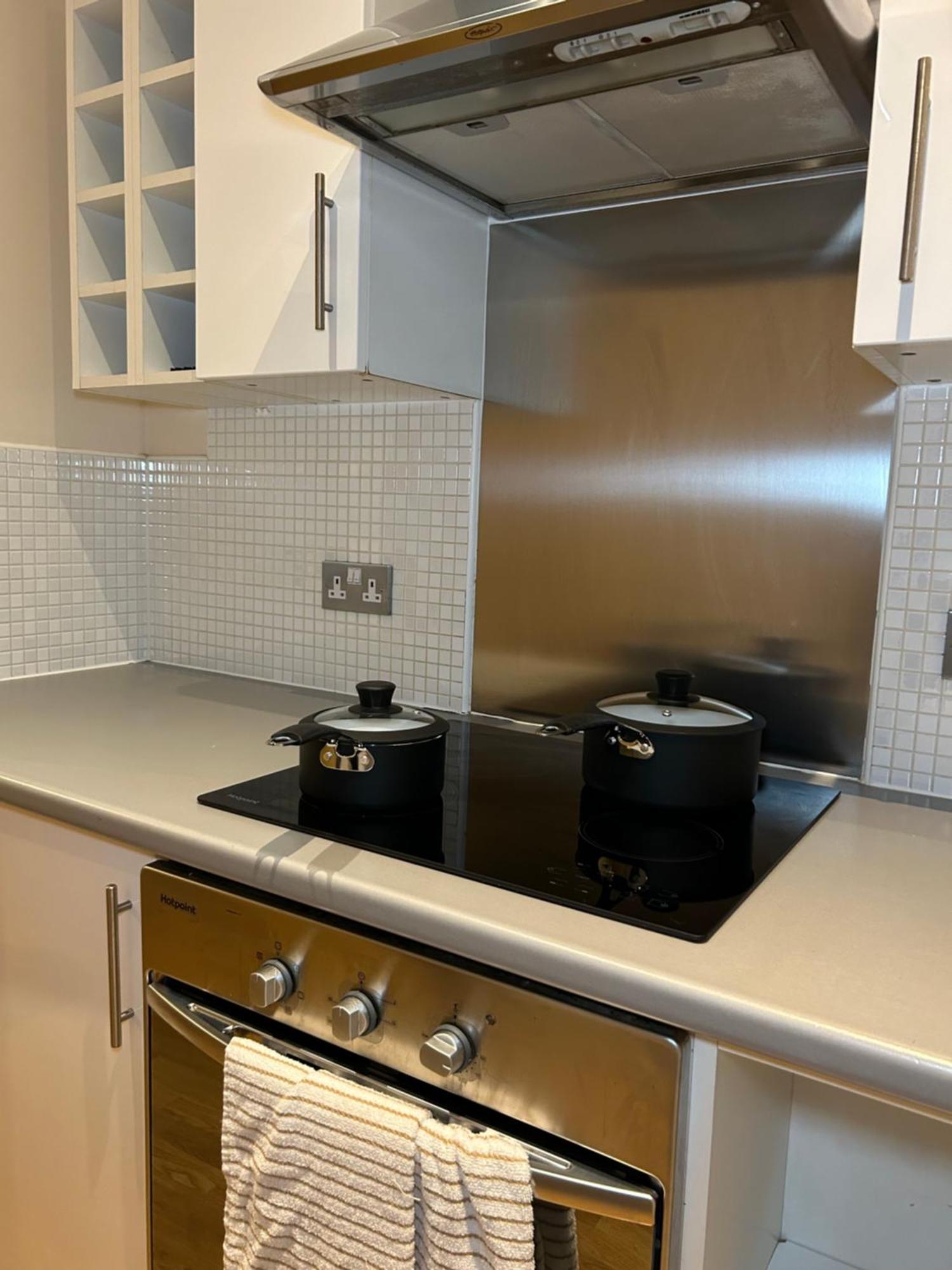 Central Birmingham City Apartment -Smart Tv - Free Parking Onsite Buitenkant foto